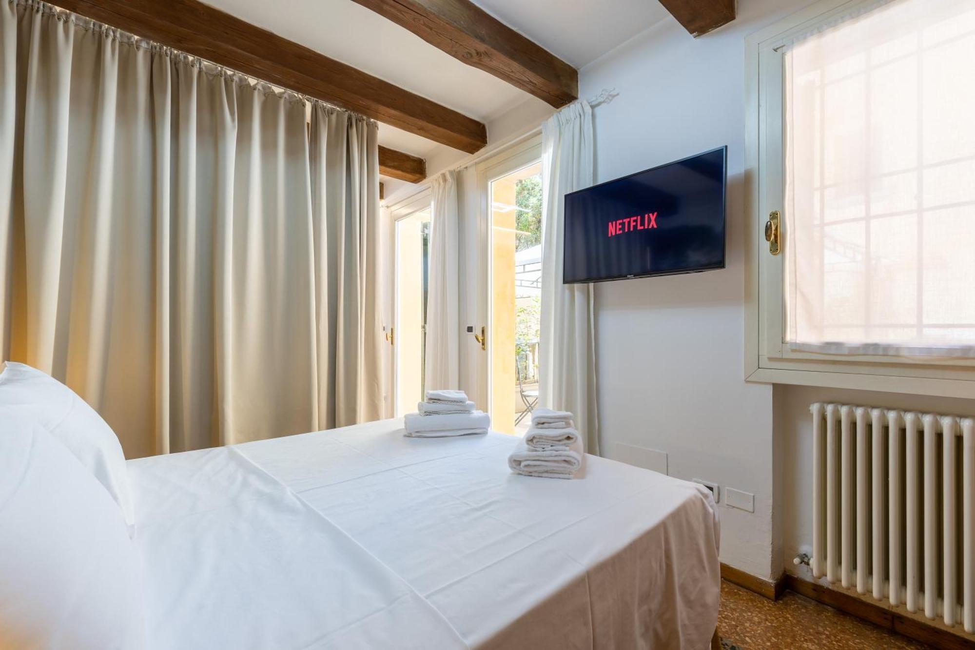 Frassinago Suites-Bolognarooms Екстер'єр фото