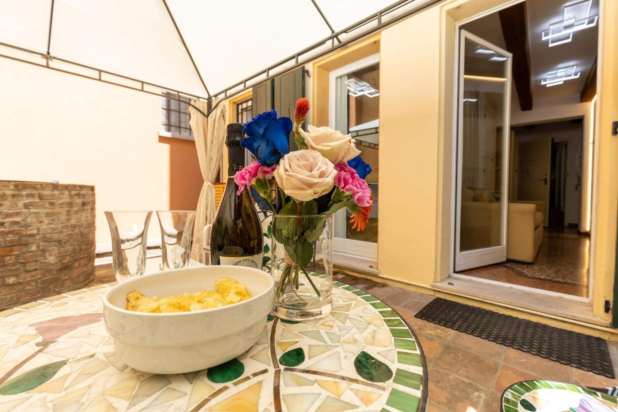 Frassinago Suites-Bolognarooms Екстер'єр фото