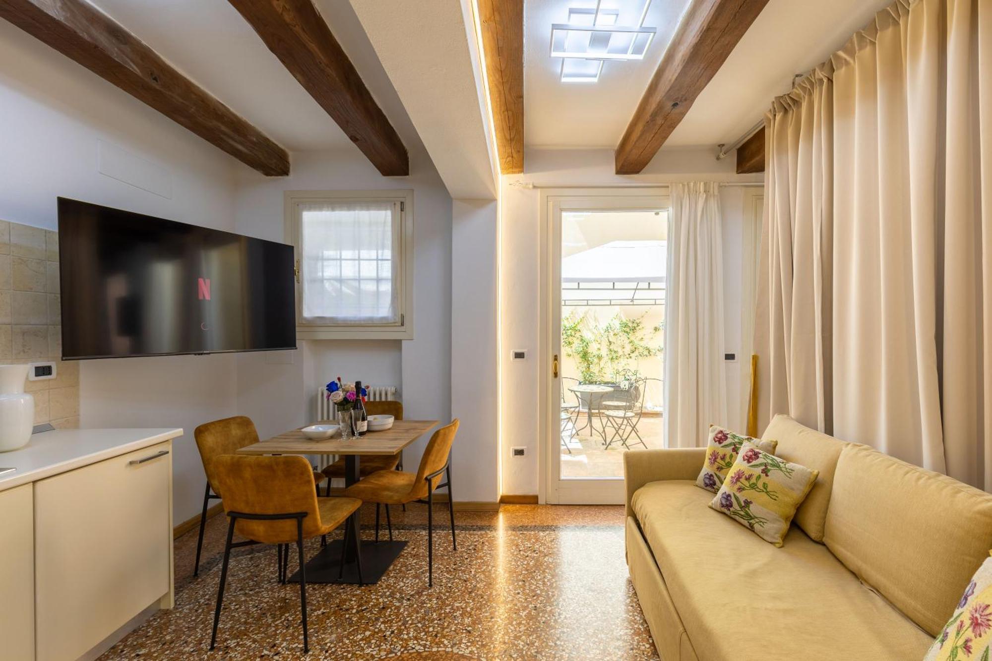 Frassinago Suites-Bolognarooms Екстер'єр фото